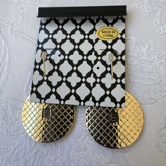 Laundry by Shelli Segal Goldtone Circles Dangle NWT - Picture 5 of 11